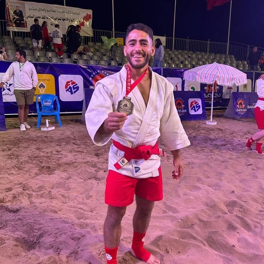 Los hermanos Gracia brillan en el Campeonato del Mundo de Sambo Playa